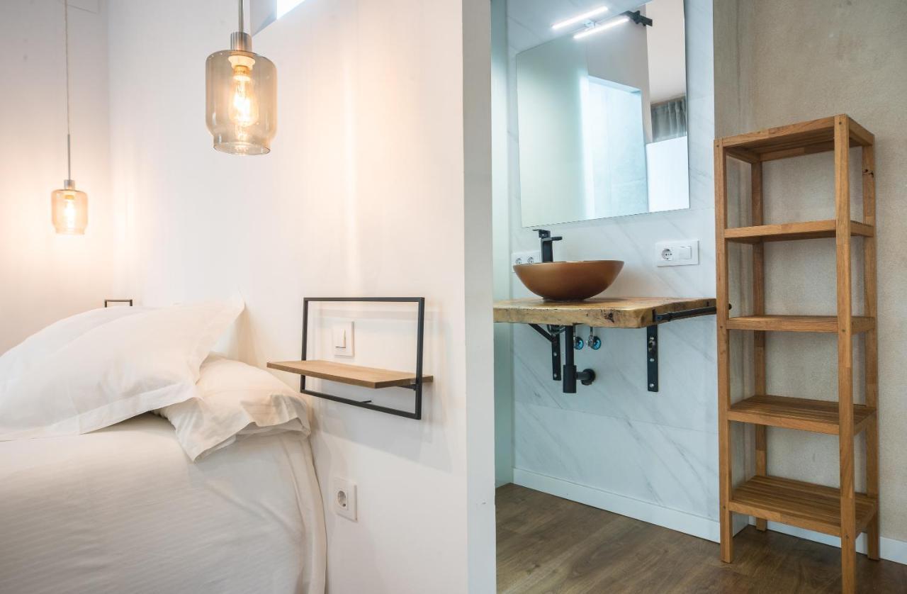 Rey De Sevilla Flats - Duplex Museo Luaran gambar