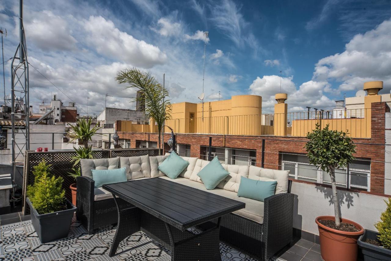 Rey De Sevilla Flats - Duplex Museo Luaran gambar