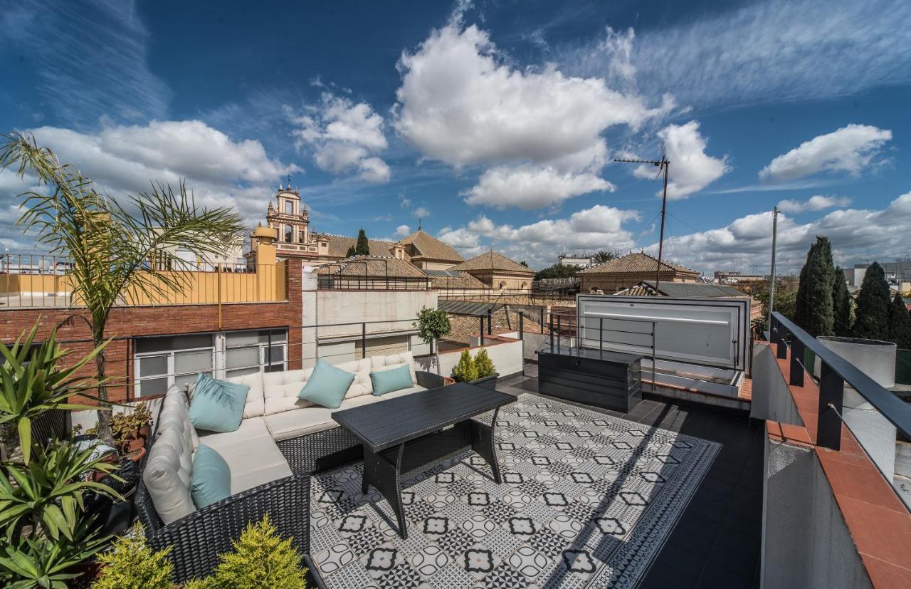 Rey De Sevilla Flats - Duplex Museo Luaran gambar