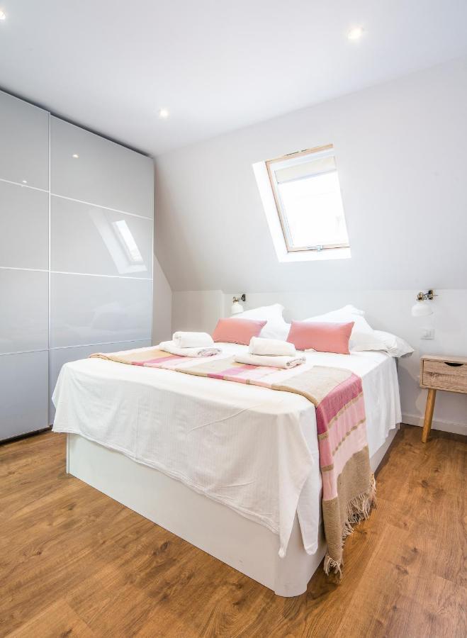 Rey De Sevilla Flats - Duplex Museo Luaran gambar