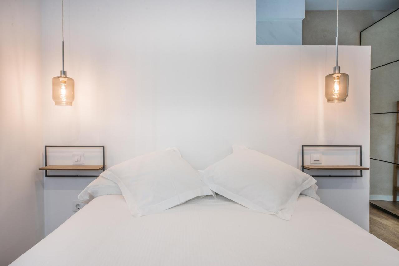 Rey De Sevilla Flats - Duplex Museo Luaran gambar
