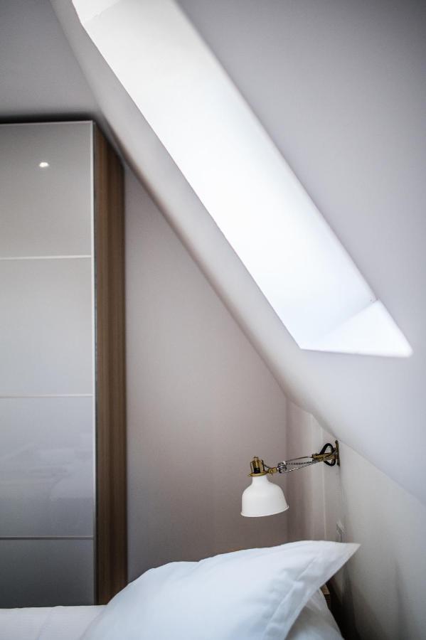 Rey De Sevilla Flats - Duplex Museo Luaran gambar